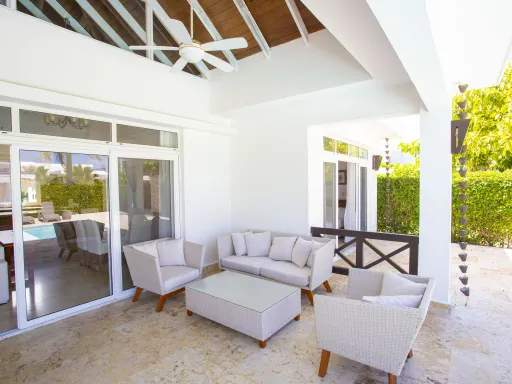 Villa de 3 habitaciones frente al océano