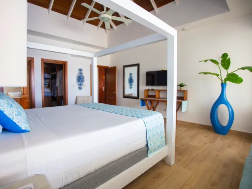 Oceanfront three-bedroom villa