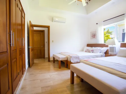 Three-bedroom villa on the second line