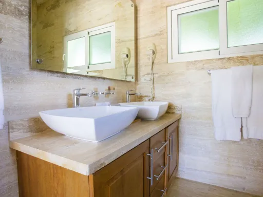 Three-bedroom villa on the second line